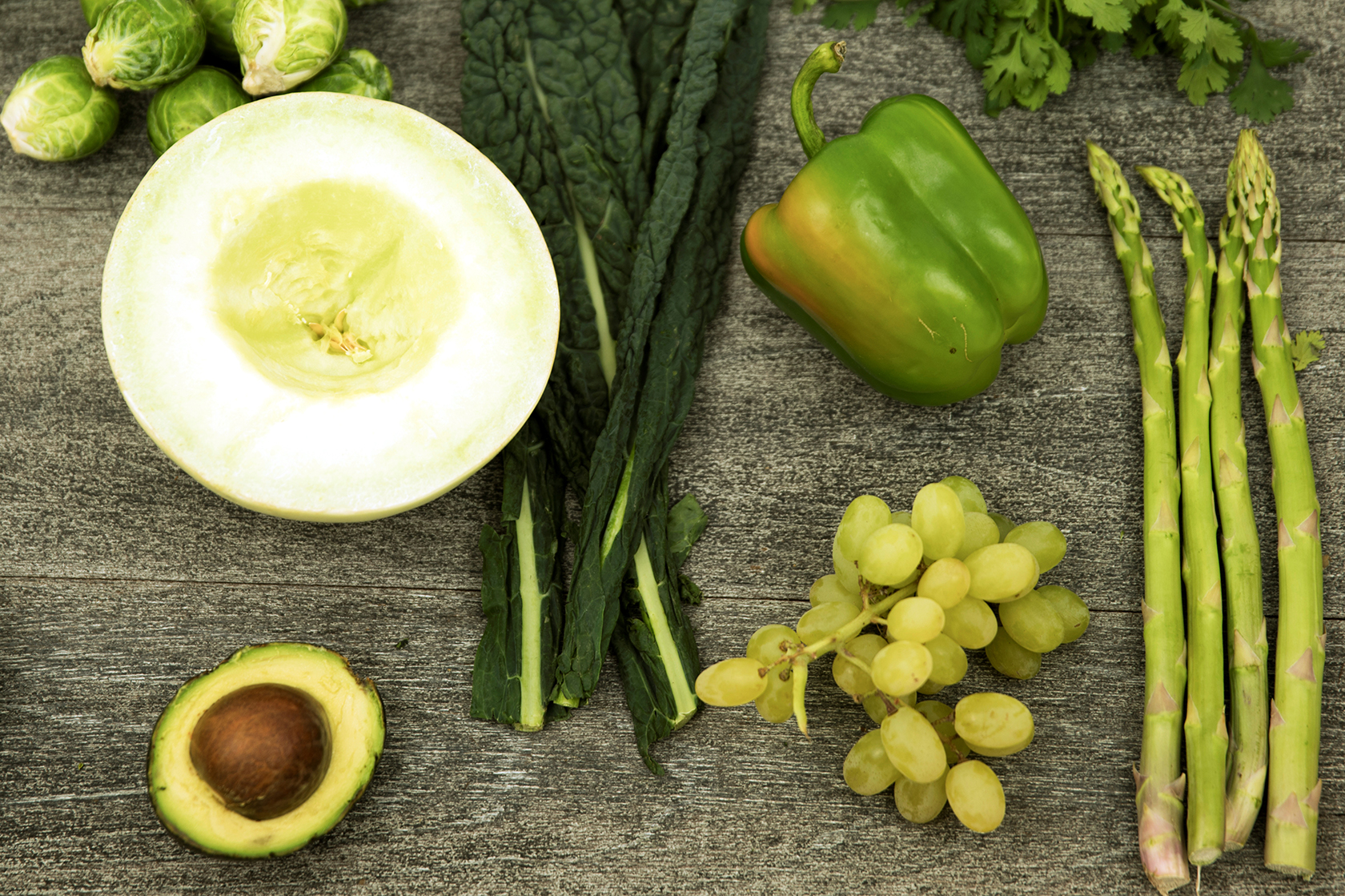 Зеленые овощи и фрукты. Овощи зеленого цвета. Зеленые и желтые овощи. Зеленые овощи фото. Есть зеленые овощи