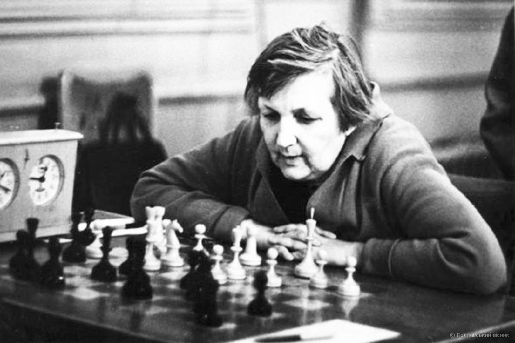 Людмила Руденко международный гроссмейстер (1976), международный мастер среди мужчин (1950), заслуженный мастер спорта СССР(1953)